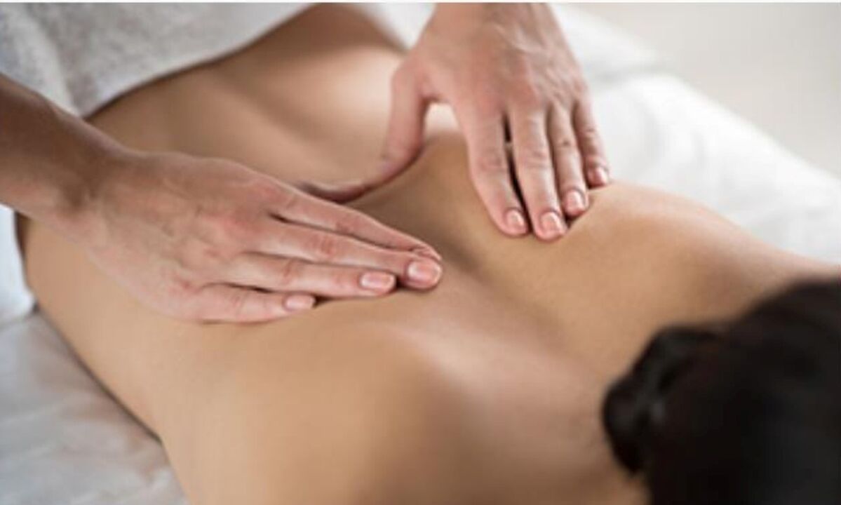 masáž je jednou z metód liečby cervikálnej osteochondrózy